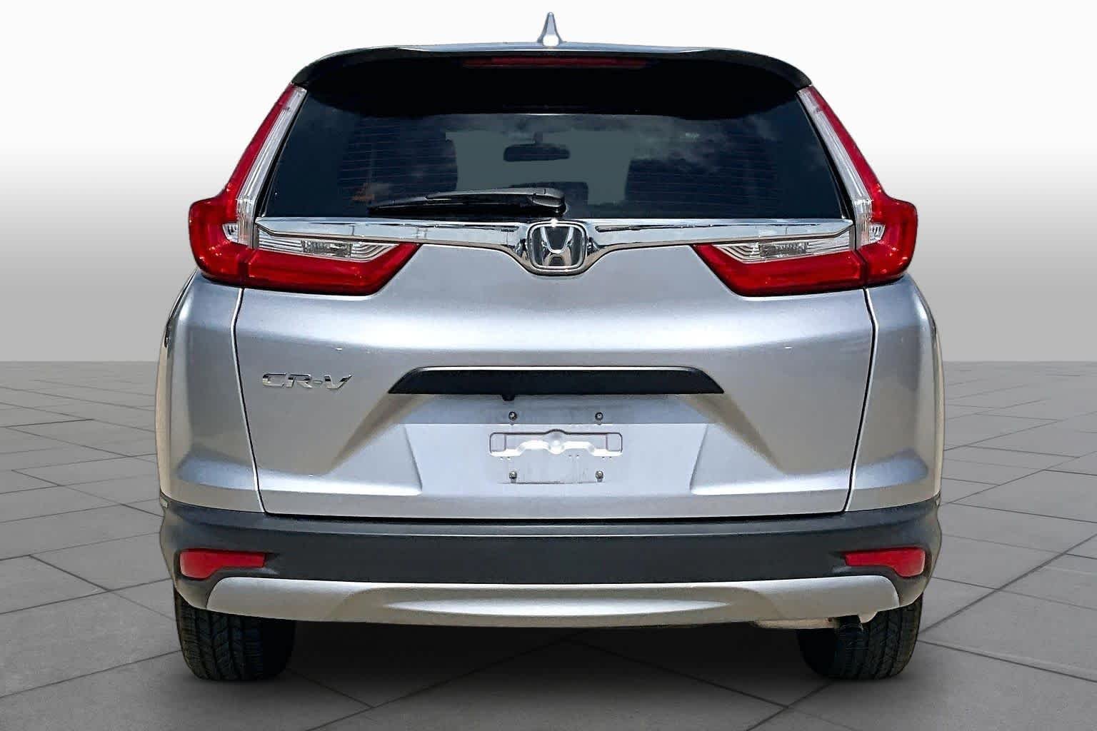Used 2018 Lunar Silver Metallic Honda LX image 5