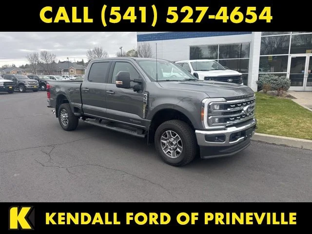 2025 Ford F-350 Lariat 4x4 Crew Cab 160 in SRW's photo
