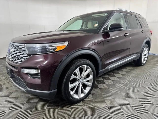 Used 2023 Red Ford Platinum image 11