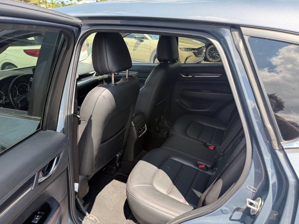 Certified Used 2025 Gray Mazda 2.5 S Carbon Edition image 5