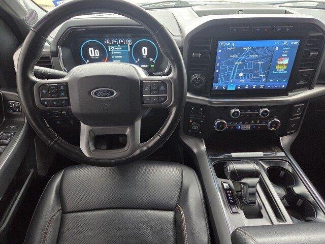 Used 2022 Antimatter Blue Metallic Ford LARIAT image 24