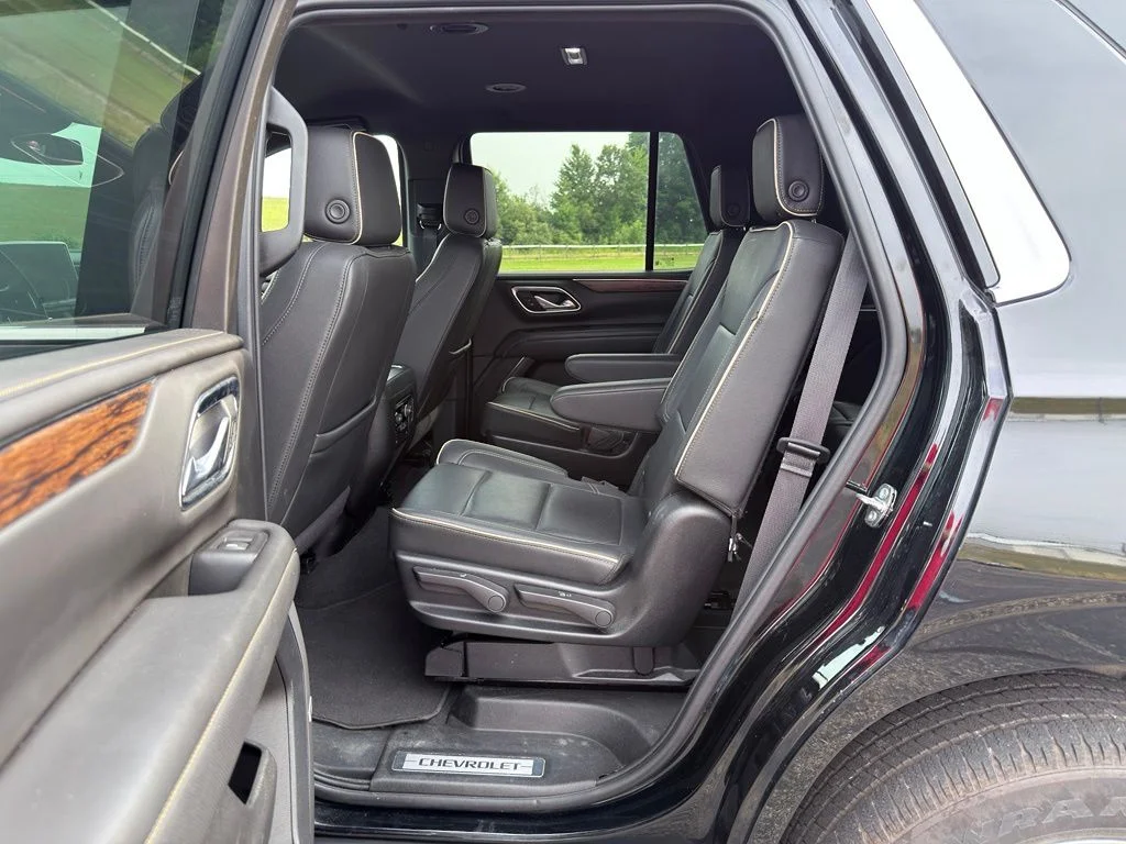 Used 2024 Black Chevrolet Premier image 3