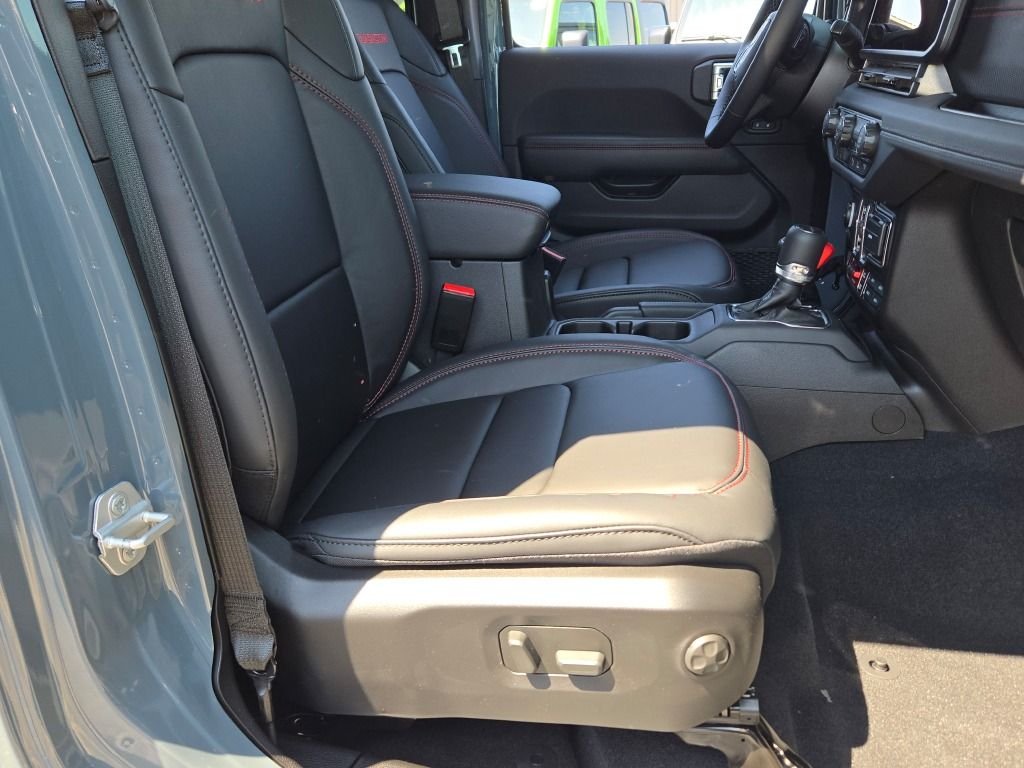 New 2026 Anvil Clearcoat Jeep Rubicon X image 6