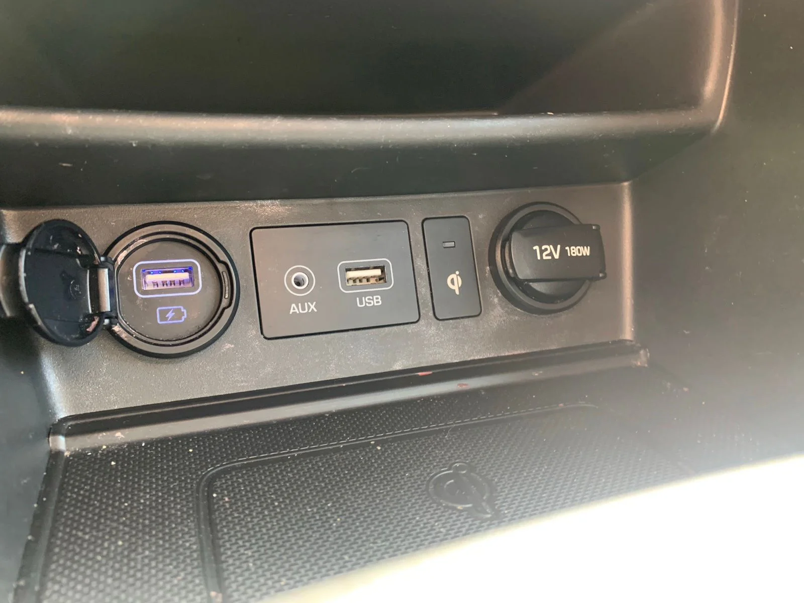Used 2021 White Hyundai Ultimate image 16