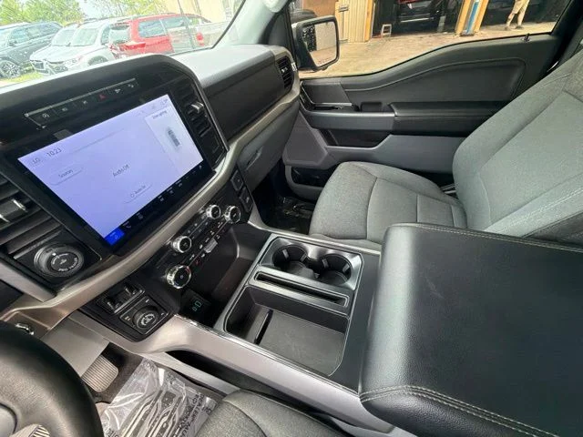 Used 2024 Black Ford XLT image 24