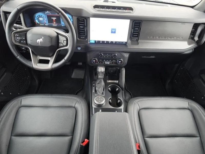 Used 2025 Shadow Black Ford Badlands image 5