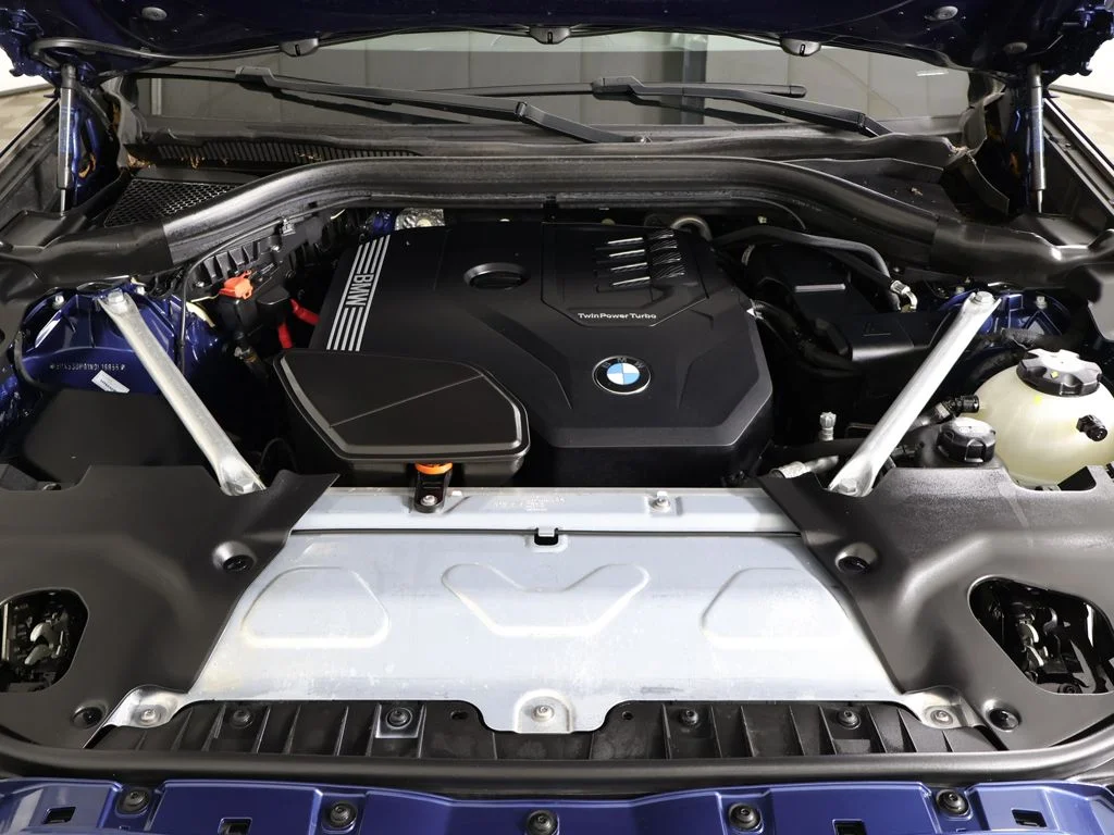 Used 2022 Phytonic Blue Metallic BMW xDrive30i image 23