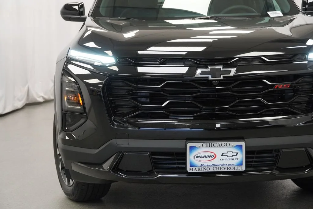New 2027 Mosaic Black Metallic Chevrolet RS image 33