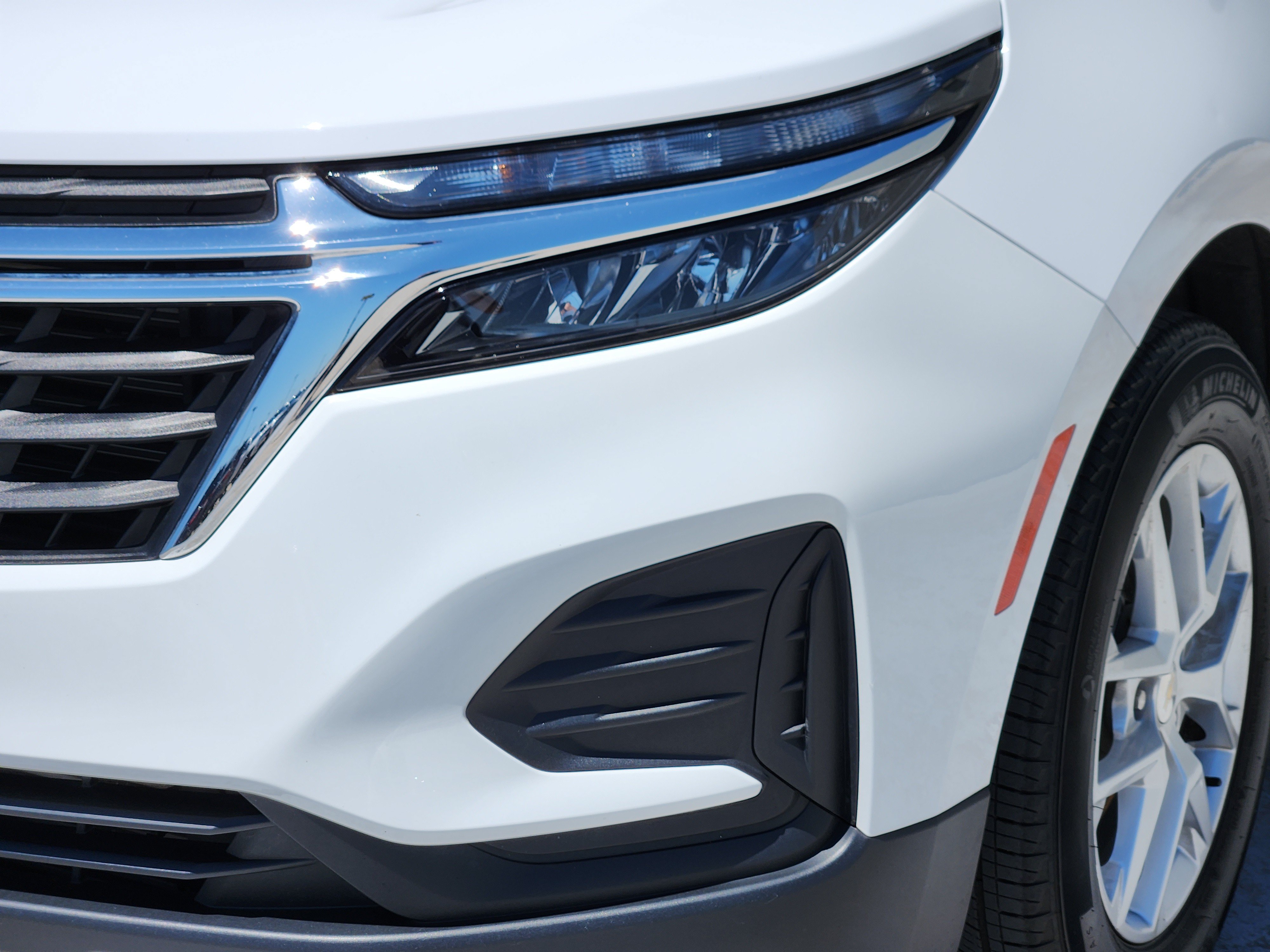 Used 2024 Summit White Chevrolet LS image 11
