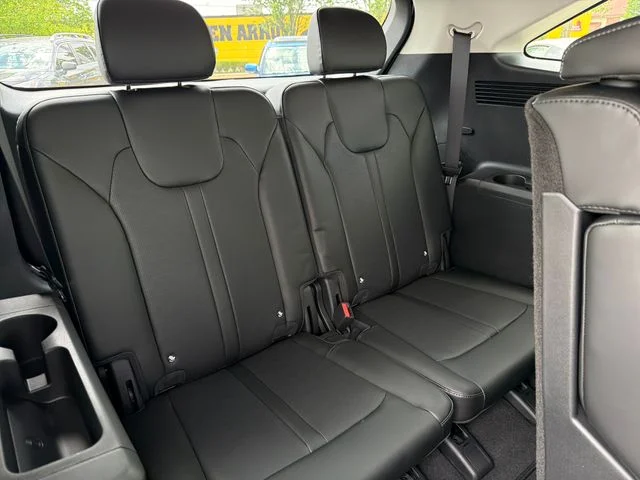 New 2026 White Kia EX image 23