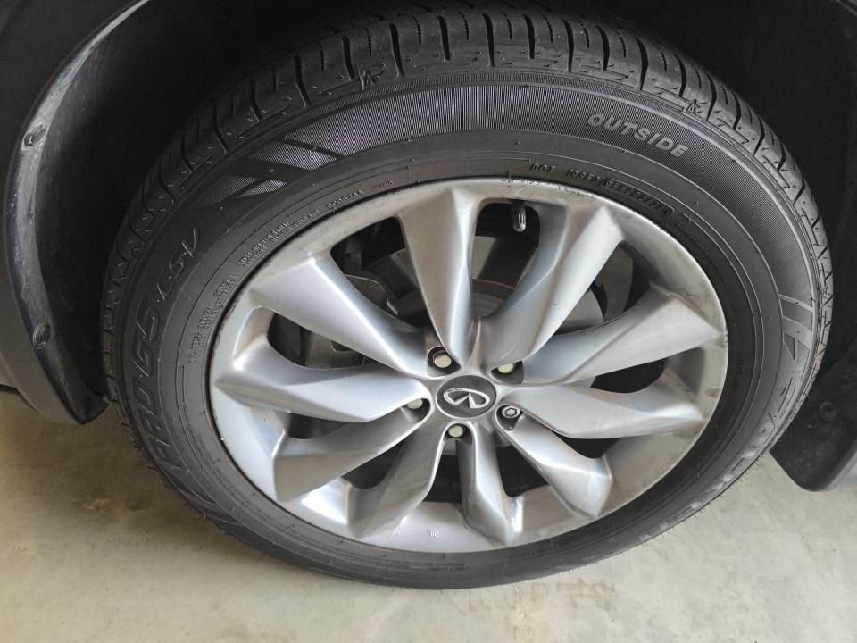 Certified Used 2022 Gray INFINITI ESSENTIAL image 14