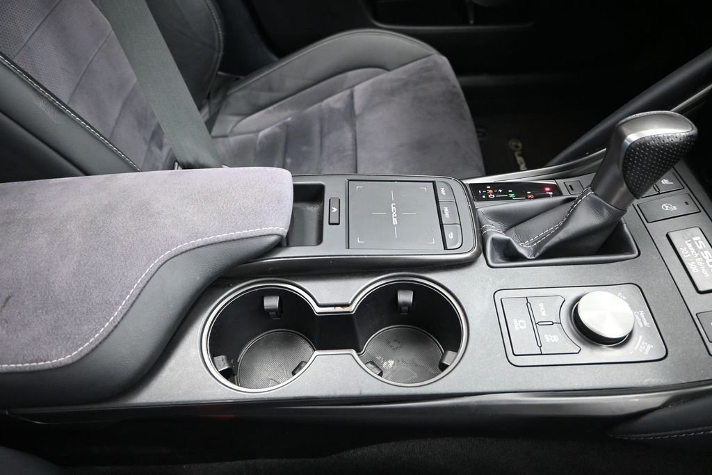 Used 2022  Lexus 500 F SPORT Performance Launch Edition image 27