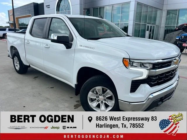 Used 2025 White Chevrolet LT image 1