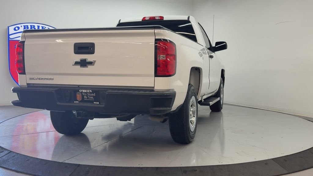 Used 2018 Summit White Chevrolet WT image 5