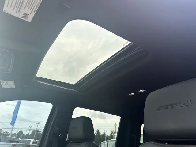 Used 2024 White GMC AT4 image 21