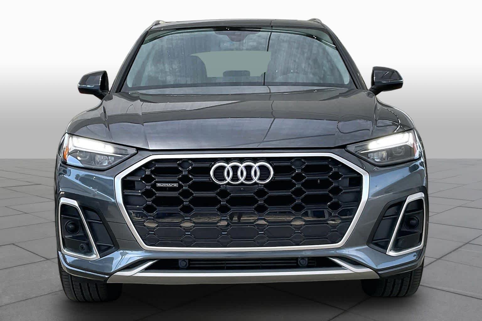 Used 2023 Daytona Gray Pearl Effect Audi S line Premium Plus image 4