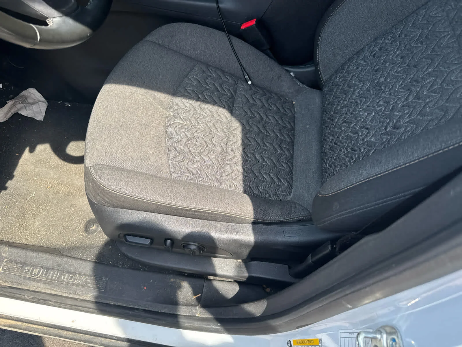 Used 2024 Summit White Chevrolet LT image 7
