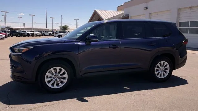 Used 2026 Blue Toyota XLE image 6