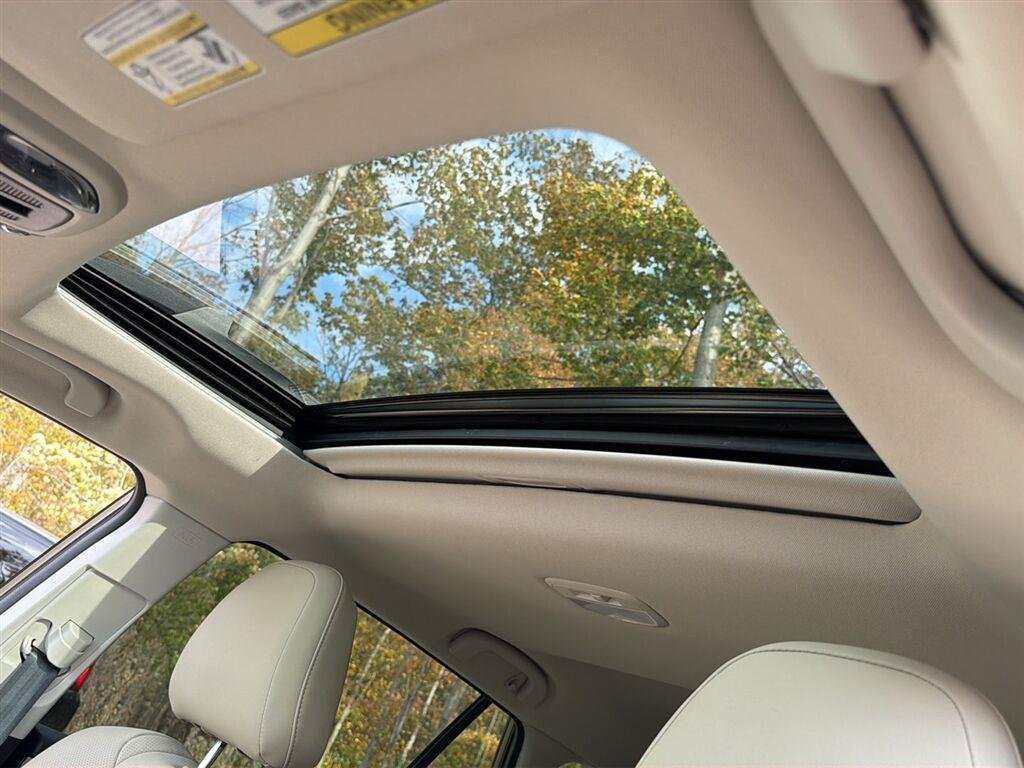 Certified Used 2025 Autumn Green Metallic Subaru Limited image 3