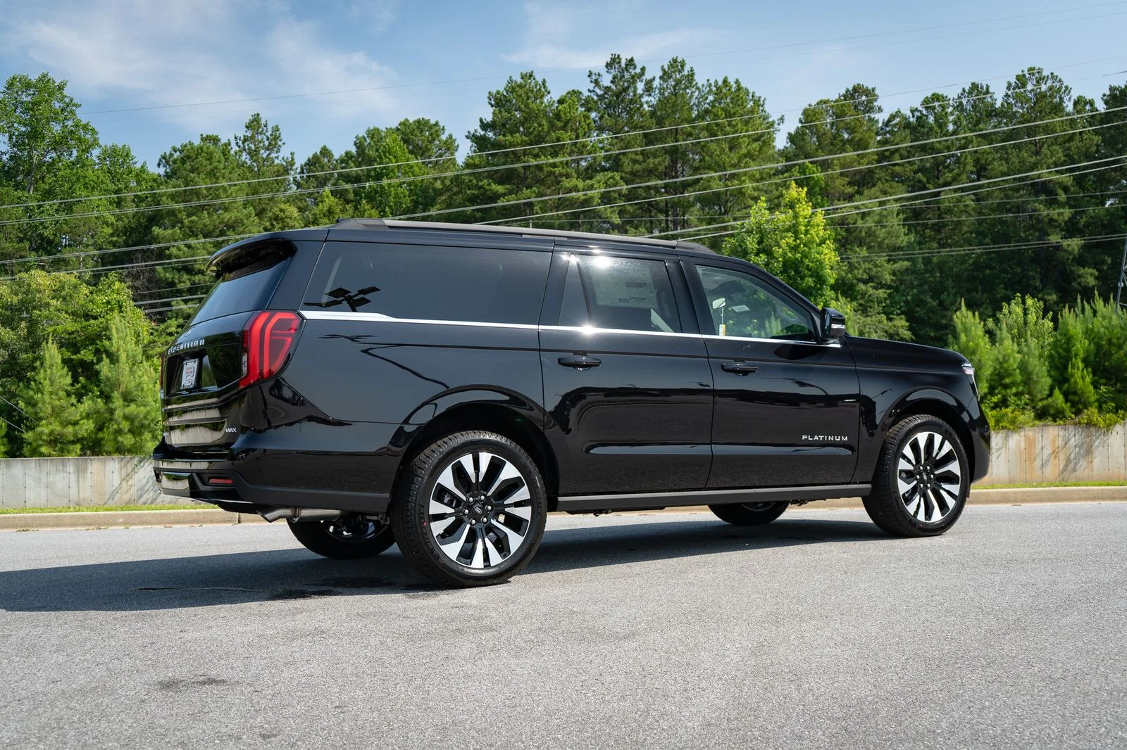 New 2027 Black Ford Platinum image 18