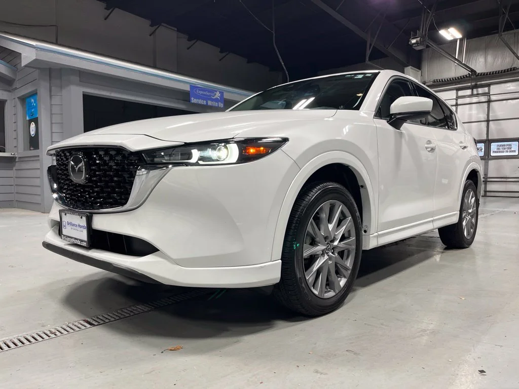Used 2024 White Metallic Mazda 2.5 S Premium Plus Package image 3
