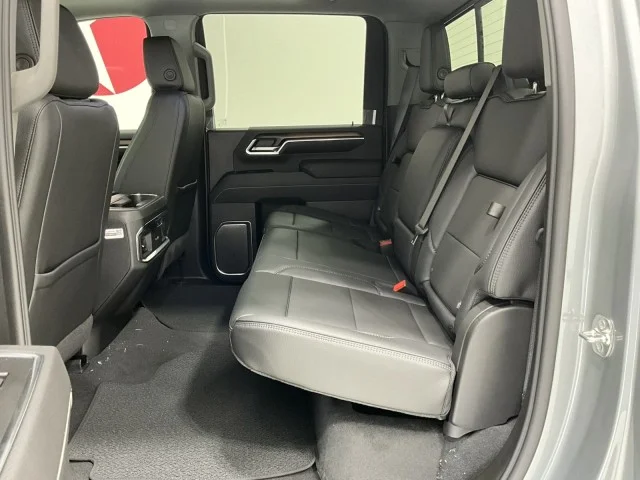 2026 GMC Sierra 3500HD Denali - Photo 20