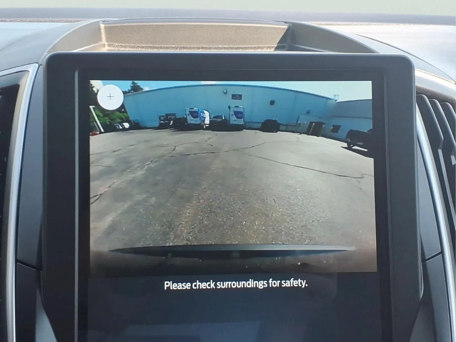 Used 2024 Agate Black Metallic Ford SE image 23