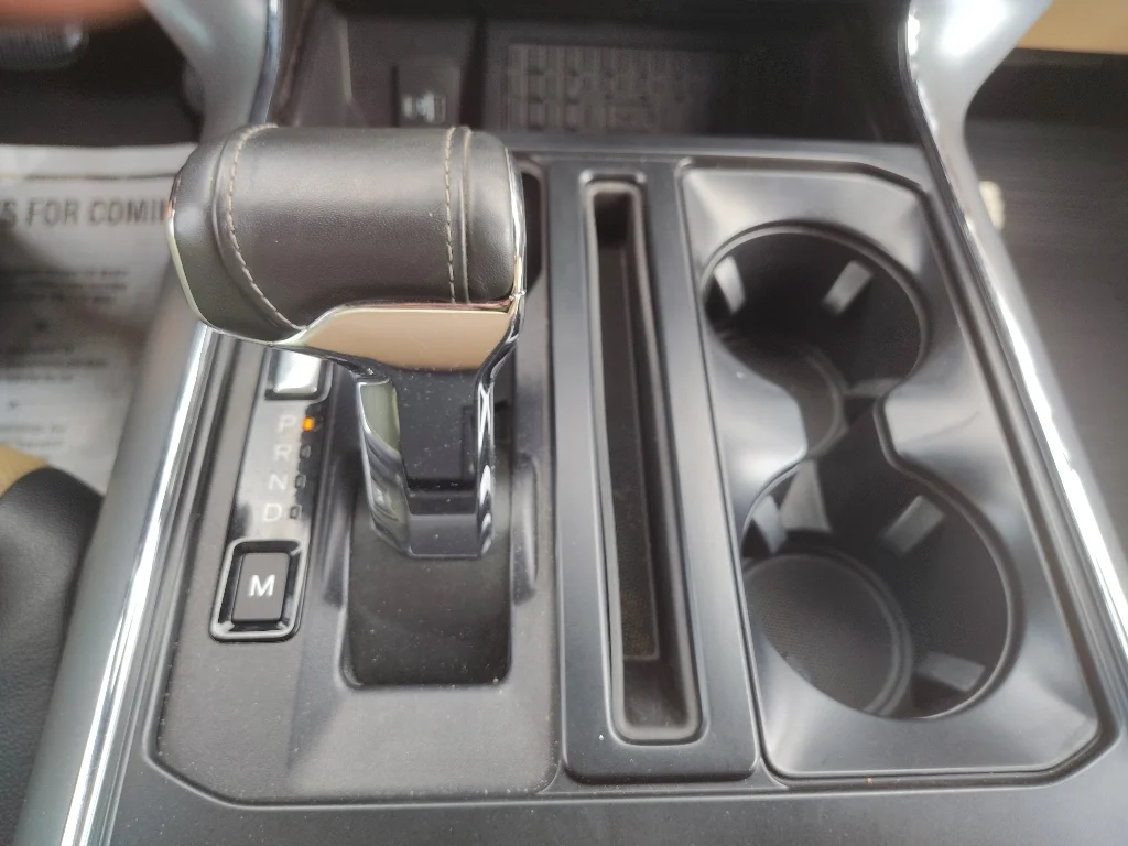 Used 2023 Oxford White Ford LARIAT image 21