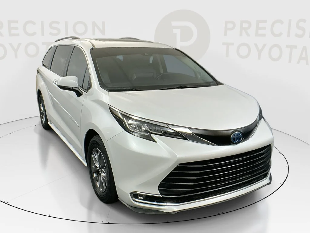 2023 Toyota Sienna