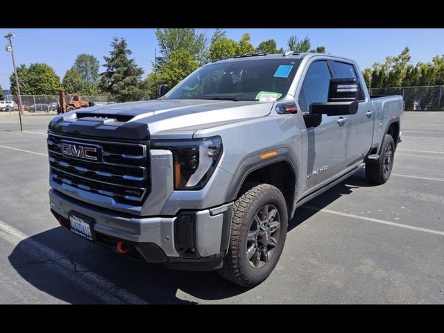 2025 GMC Sierra 2500HD AT4