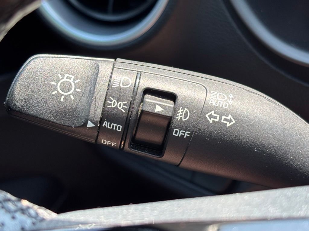 Used 2023 Black Kia GT-Line image 27