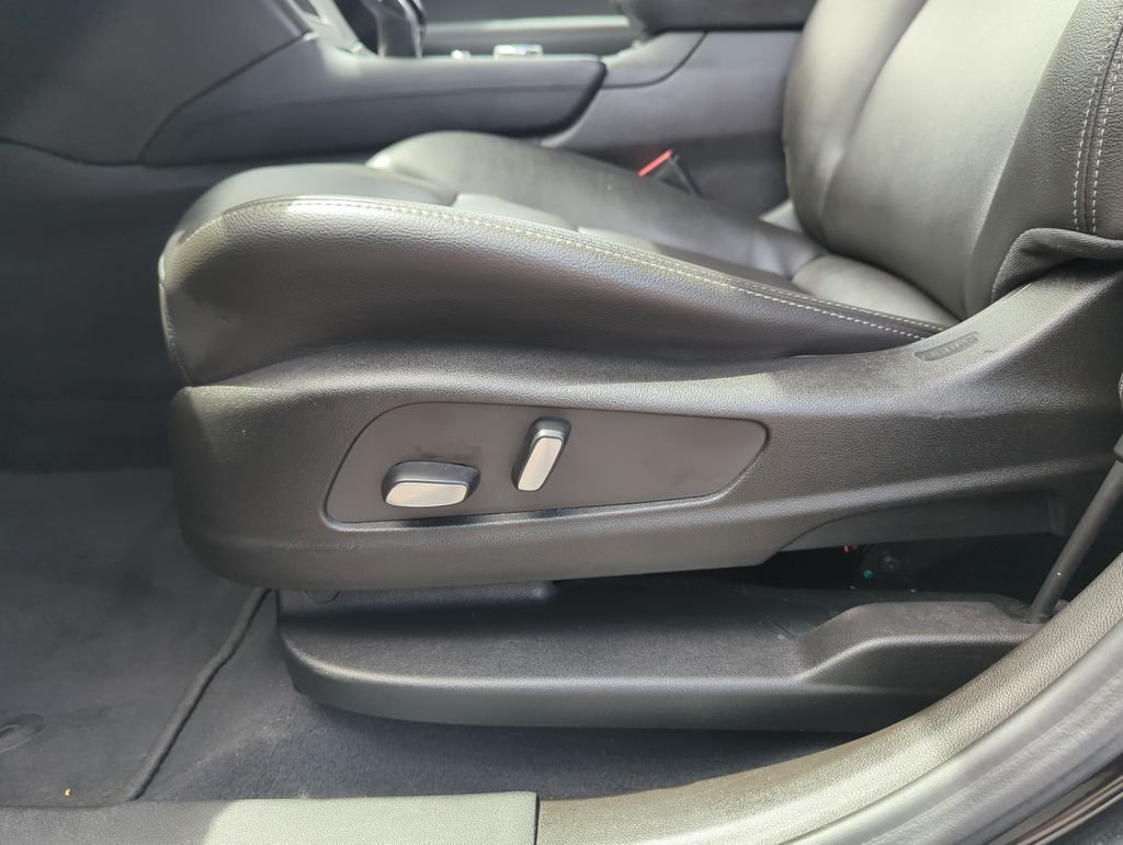 Used 2023 Black Cadillac Luxury image 12