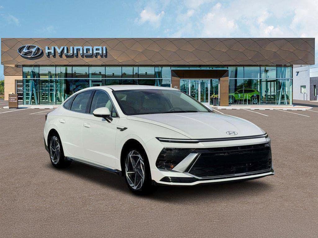 New 2026 White Hyundai SEL Sport image 11