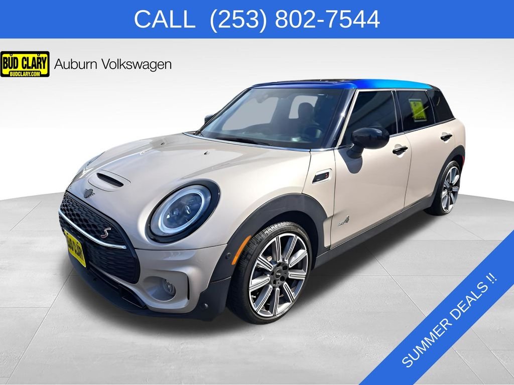 2022 MINI Clubman Cooper S ALL4's photo