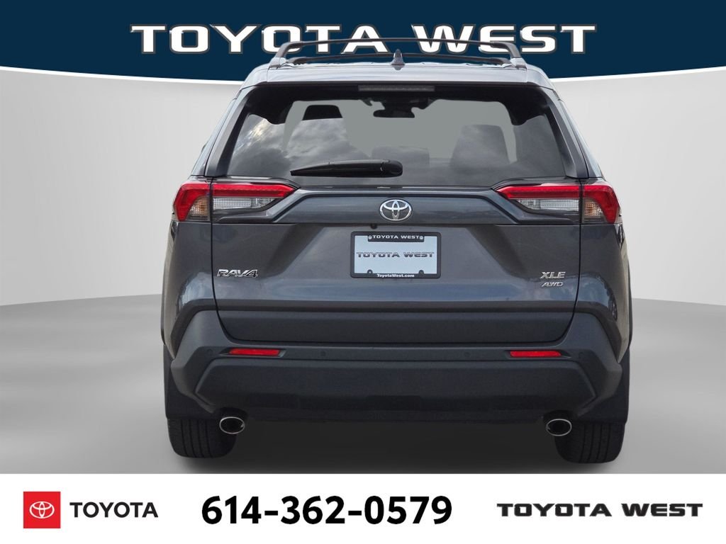 Used 2025 Gray Toyota XLE Premium image 8