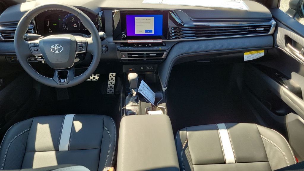 Used 2026  Toyota SE image 14