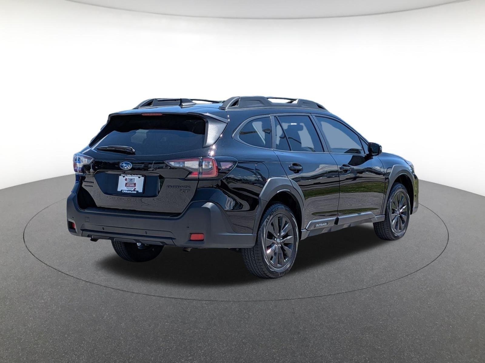 Used 2025 Crystal Black Silica Subaru Onyx Edition XT image 7