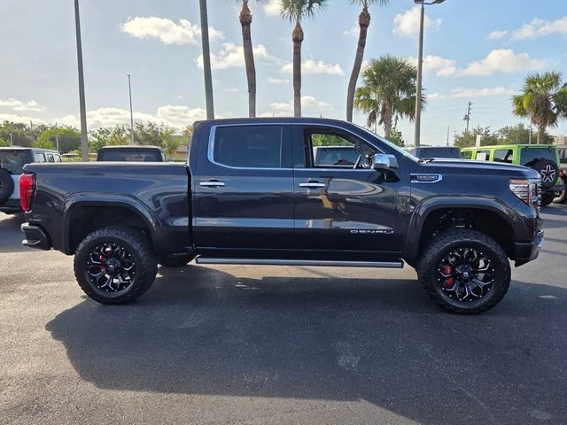Used 2022 Silver GMC Denali image 8