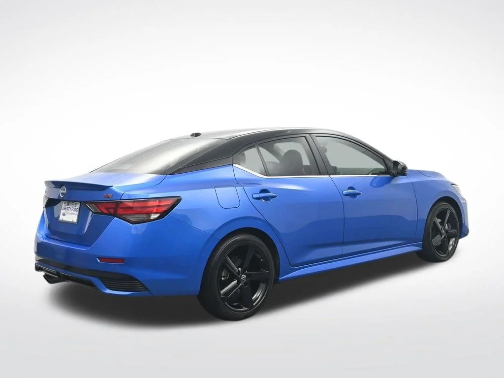 Used 2024 2t Blu Blk Roof Nissan SR image 6