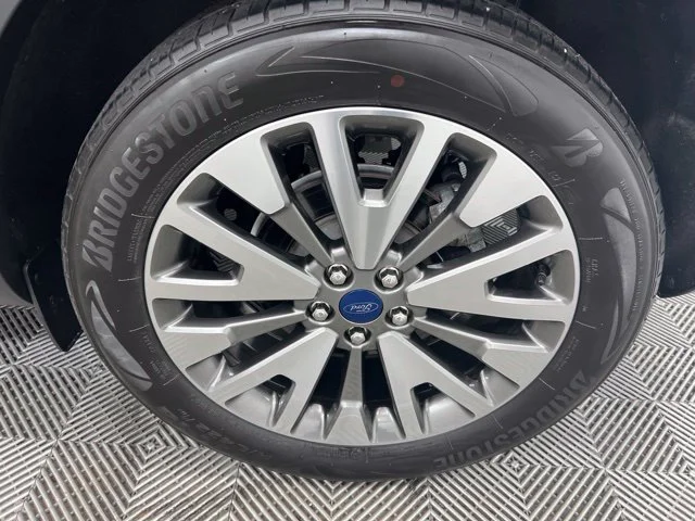 Used 2022 Black Ford Titanium image 10