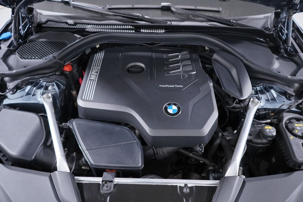 Used 2022 Bluestone Metallic BMW 530i image 25