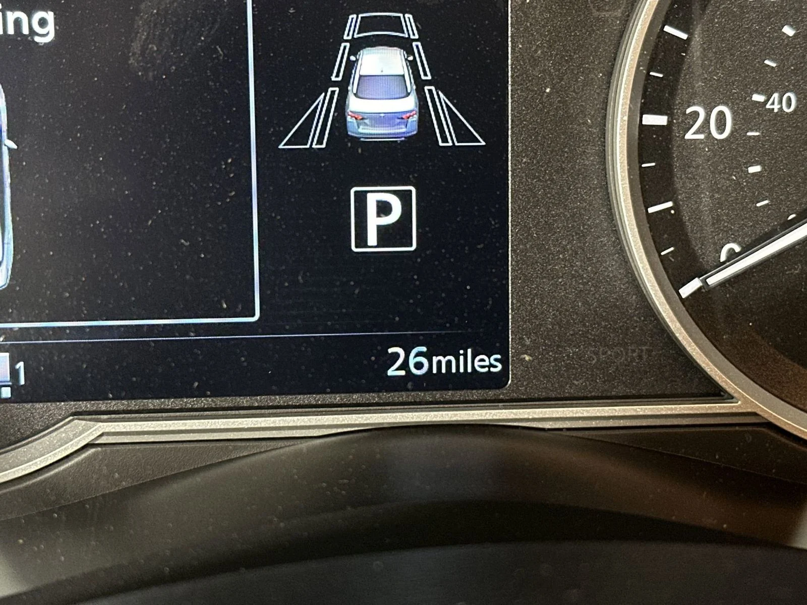 2025 Nissan Versa Sedan SR - Photo 15