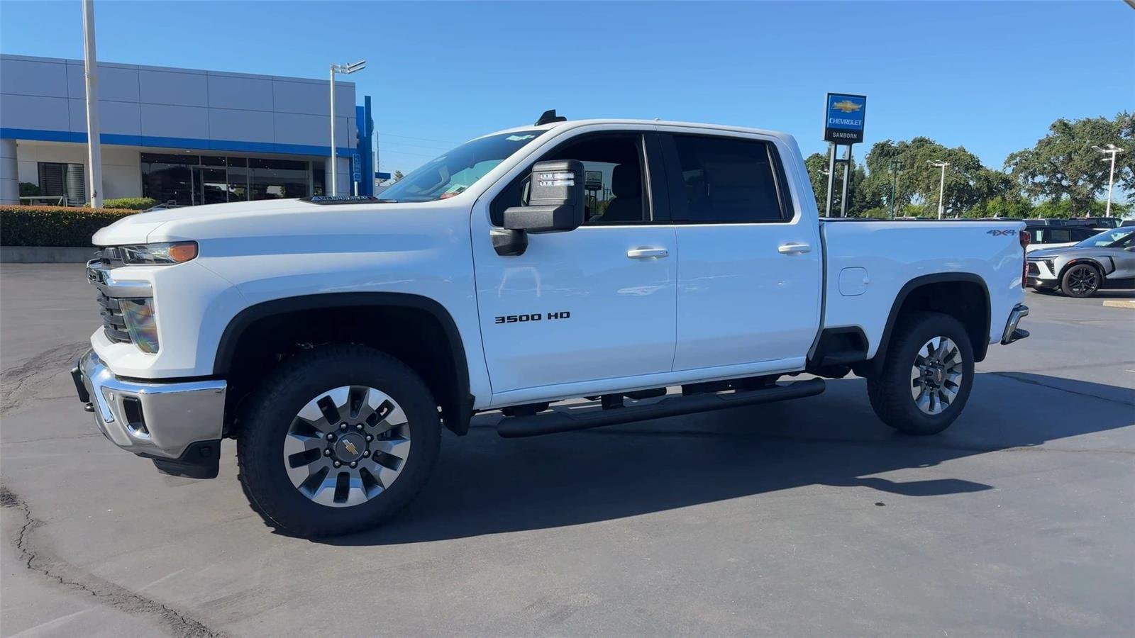 2026 Chevrolet Silverado 3500 HD LT - Photo 7