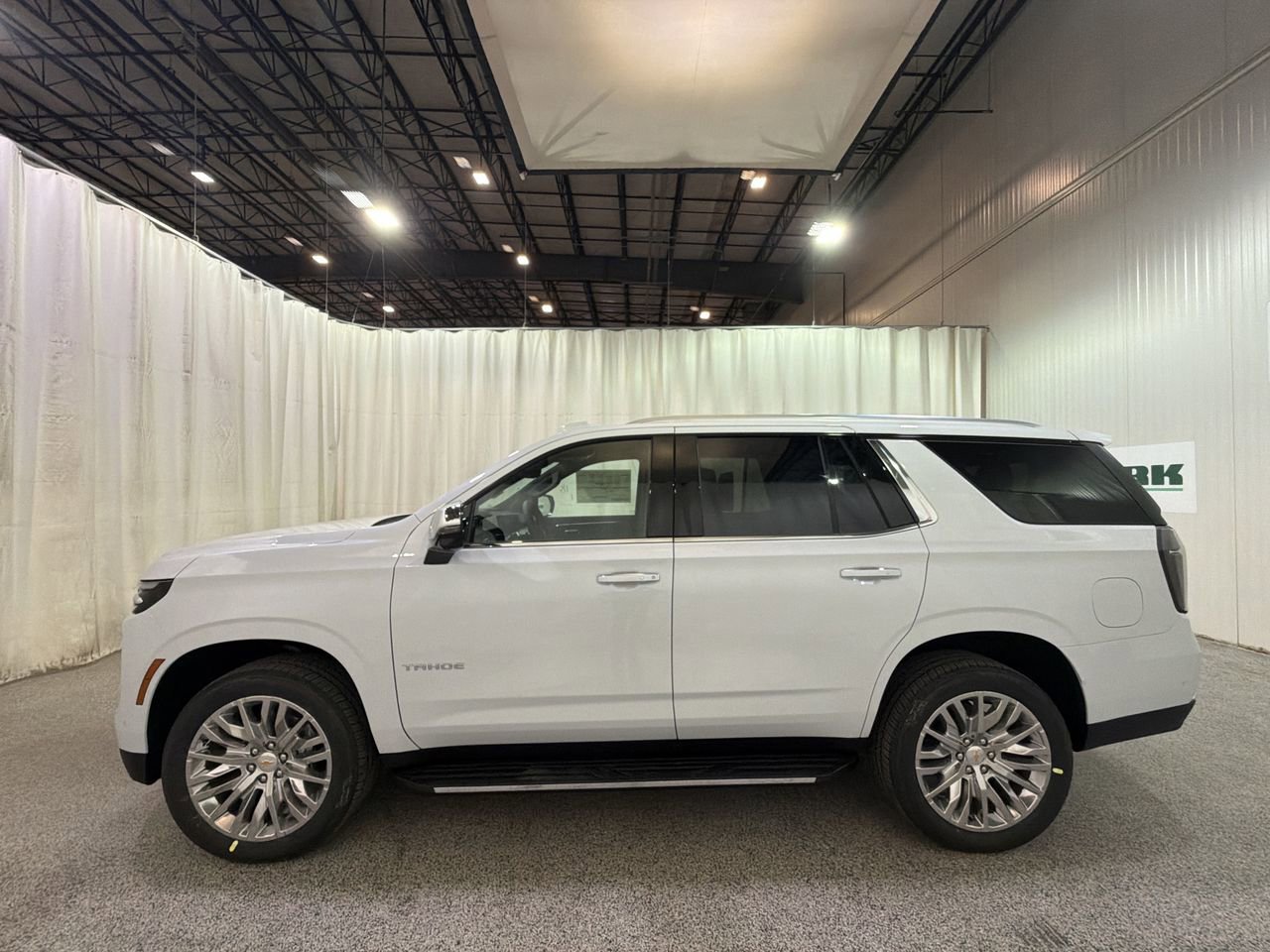 New 2026 Polar White Tricoat Chevrolet Premier image 6