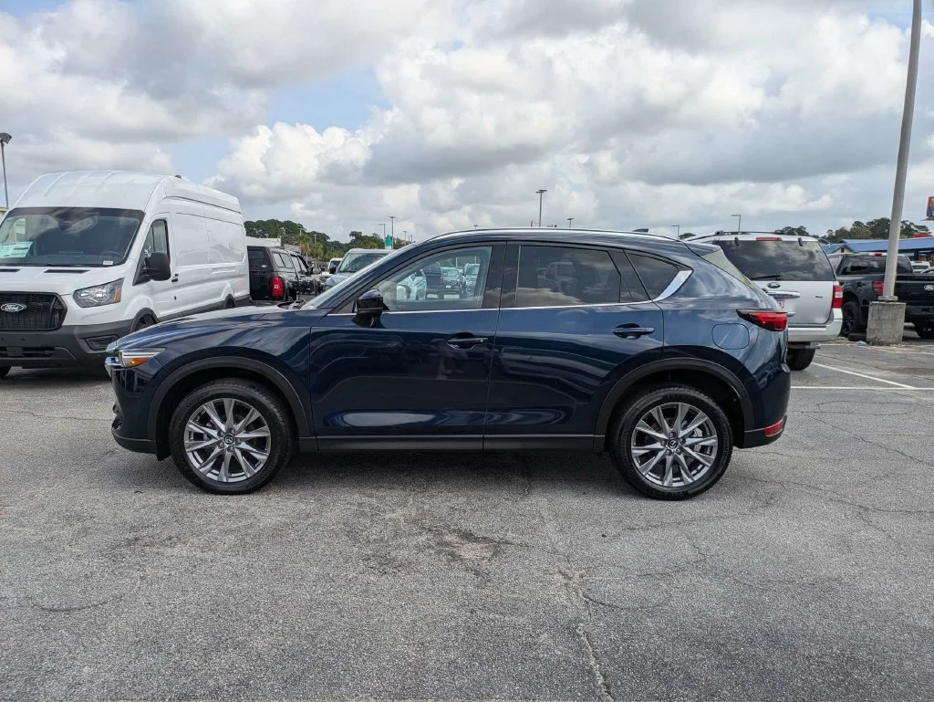 Used 2021 Blue Mazda Grand Touring image 7
