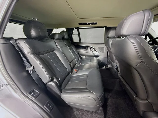Used 2025 Gray Land Rover SE image 29