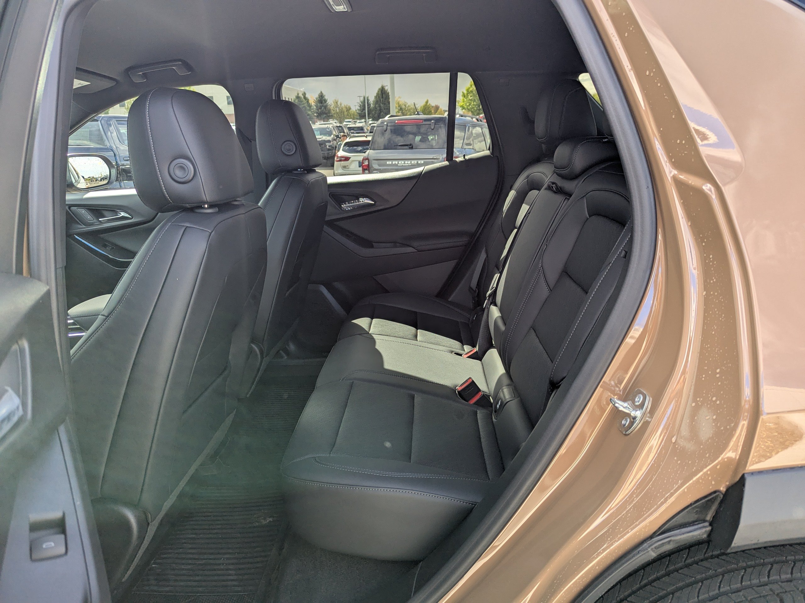 2027 Chevrolet Equinox LT - Photo 31