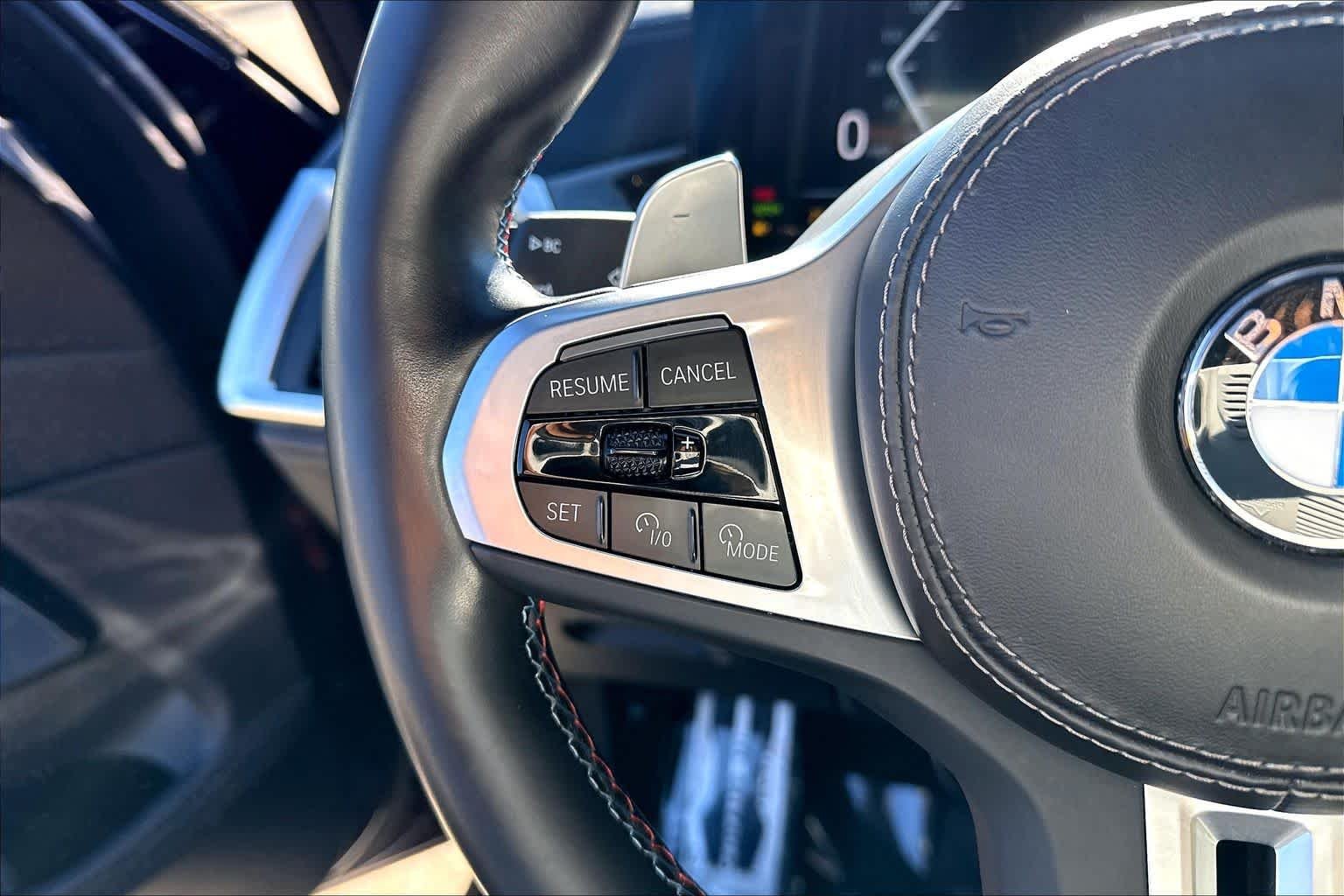 Used 2023 Ametrin Metallic BMW M60i image 25