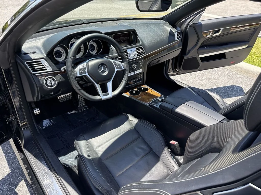Used 2016 Obsidian Black Metallic Mercedes-Benz E 400 image 32