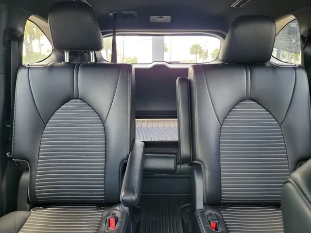 2022 Toyota Highlander XSE - Photo 10